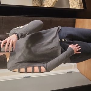 Promesa Grey Sweater